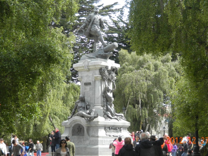 Monument to Ferdinand Magellan